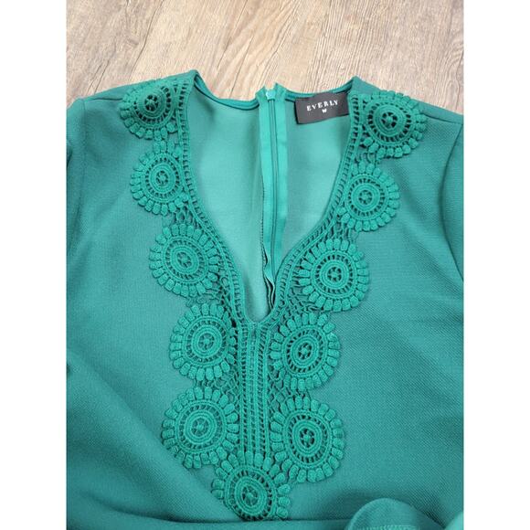 Everly Emerald Green Lace Trip V Neck Large Dress - Picture 3 of 5